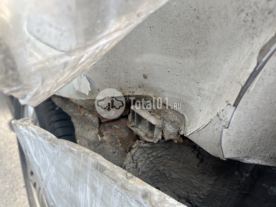 Фото Mitsubishi Airtrek 26