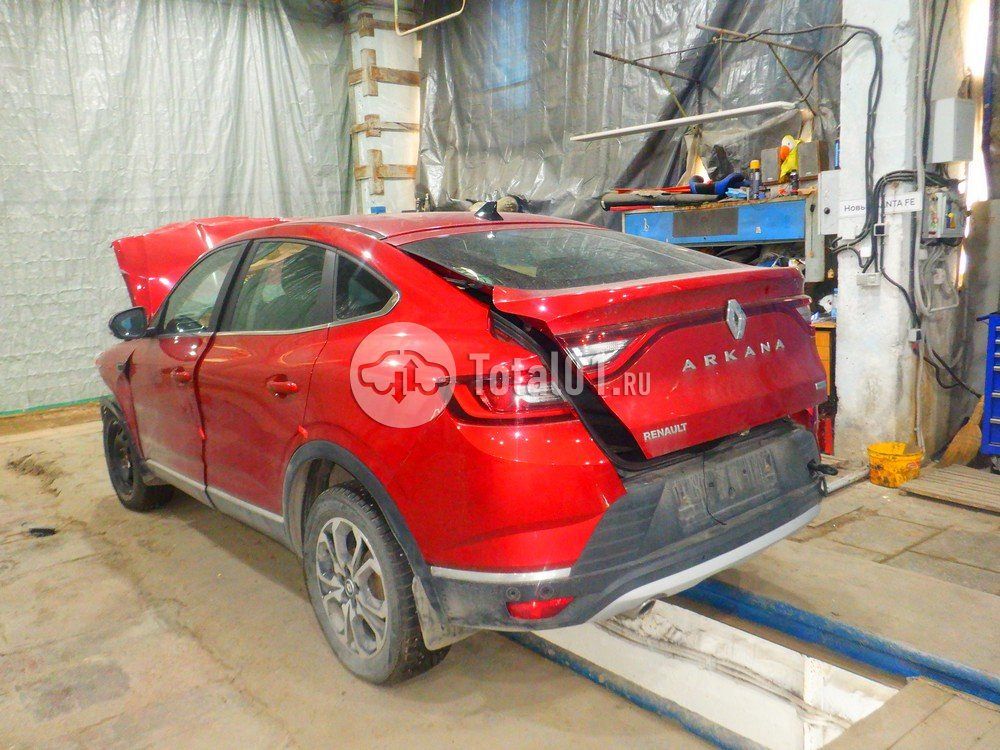 Фото Renault Arkana 2