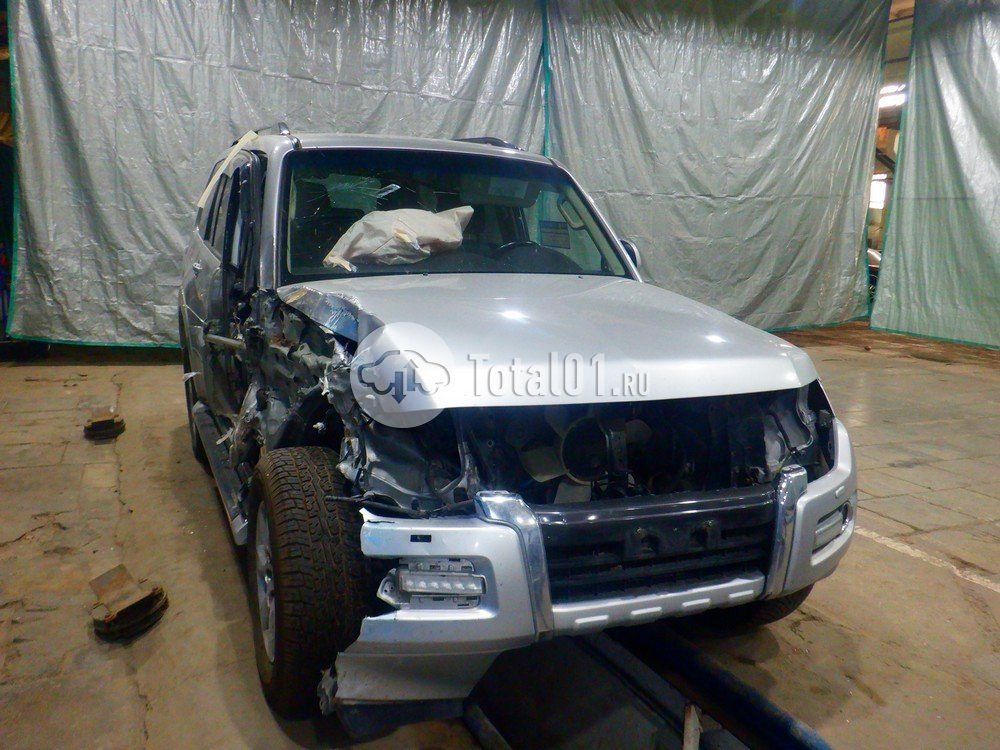 Фото Mitsubishi Pajero 14