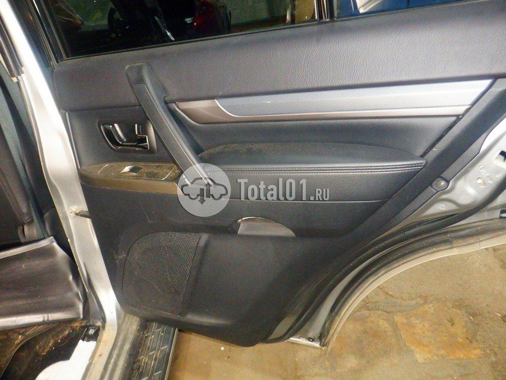 Фото Mitsubishi Pajero 34