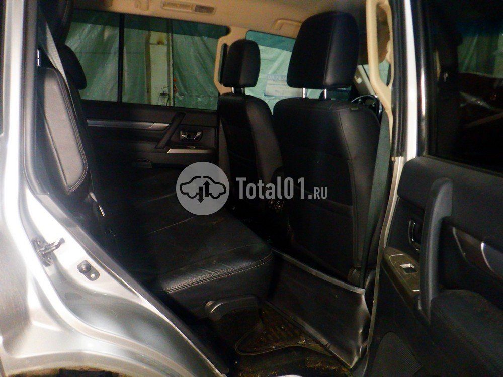 Фото Mitsubishi Pajero 36
