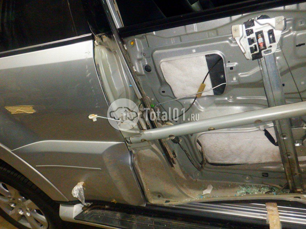 Фото Mitsubishi Pajero 140