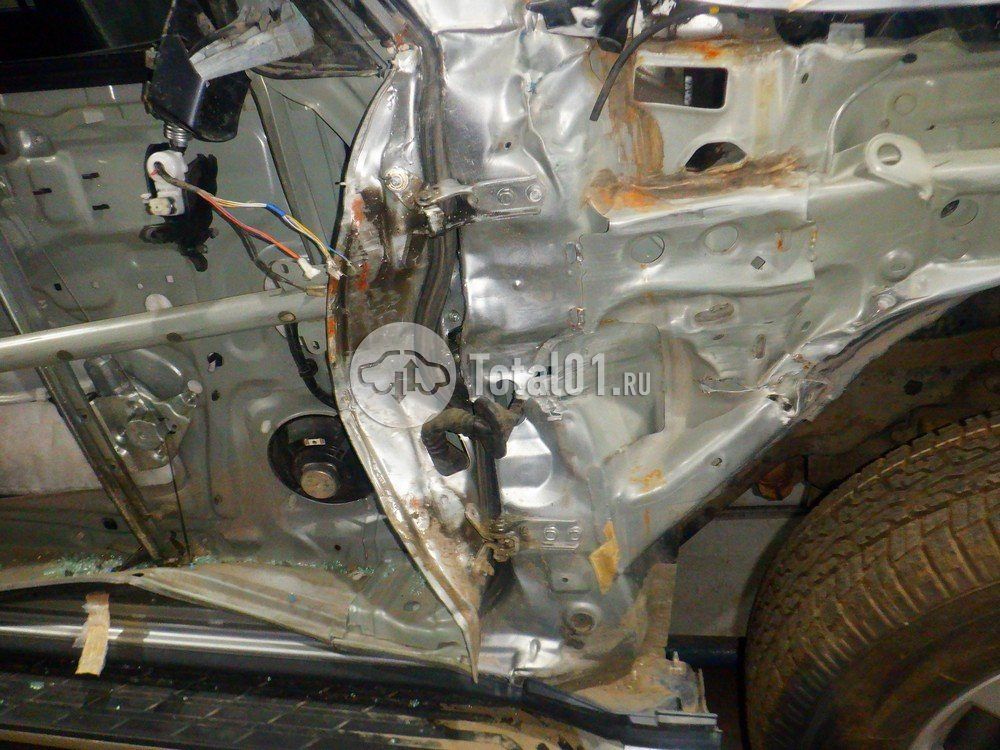 Фото Mitsubishi Pajero 142