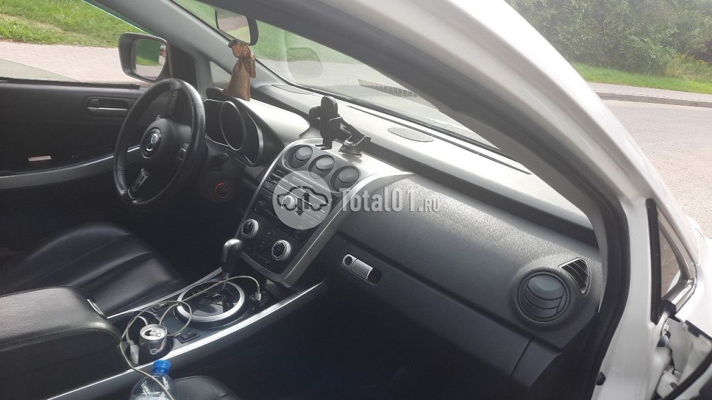 Фото Mazda CX-7 24