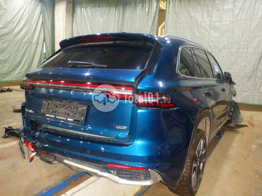 Фото Geely Monjaro 12