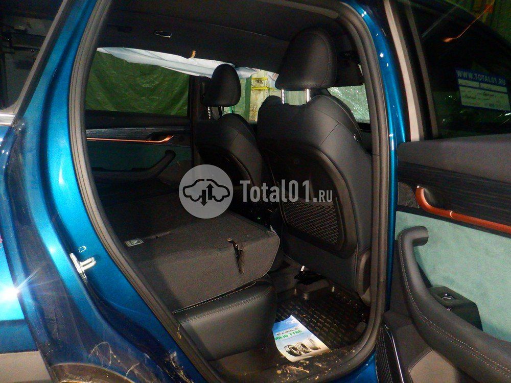 Фото Geely Monjaro 90