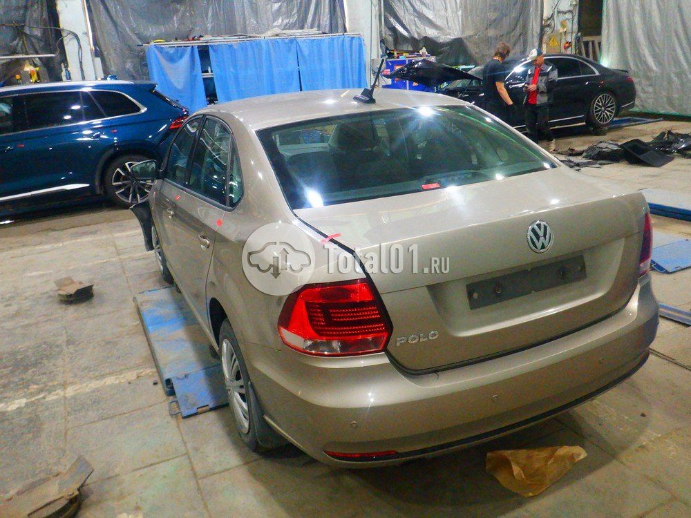 Фото Volkswagen Polo 8