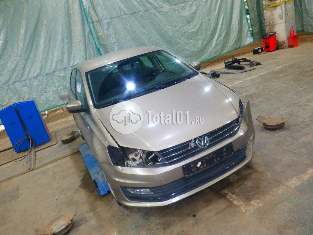 Фото Volkswagen Polo 16