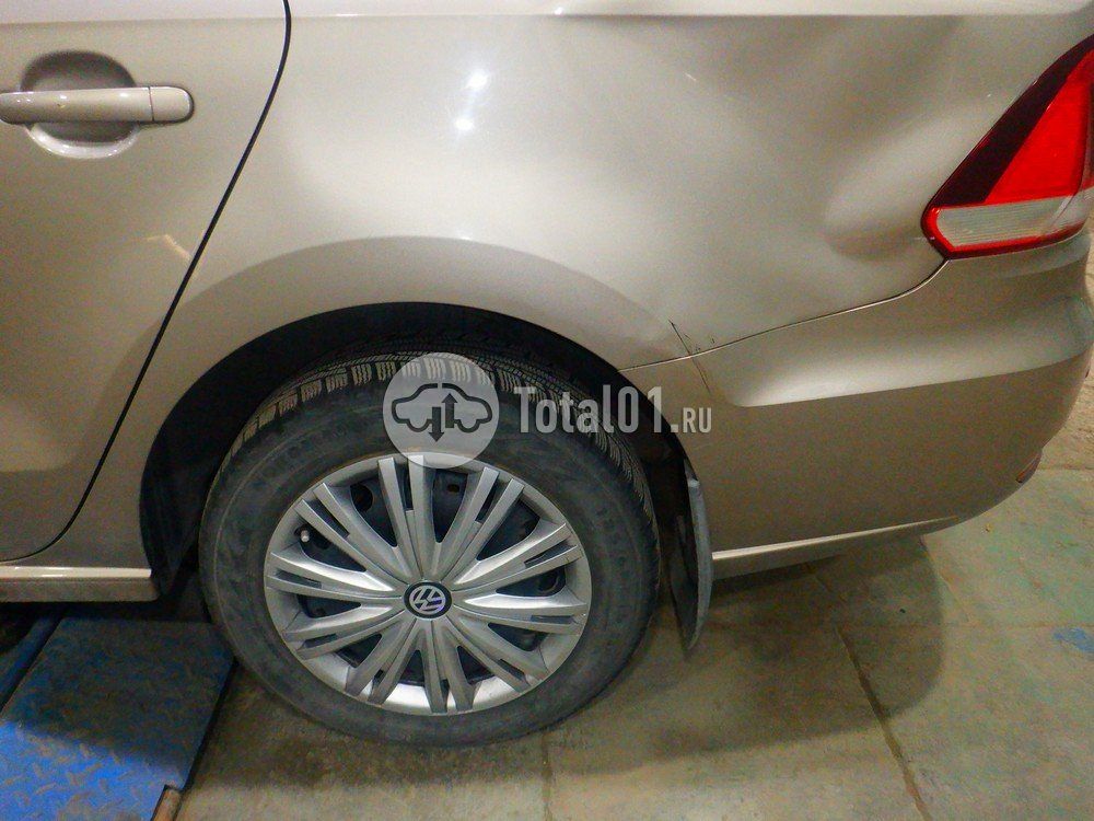 Фото Volkswagen Polo 28