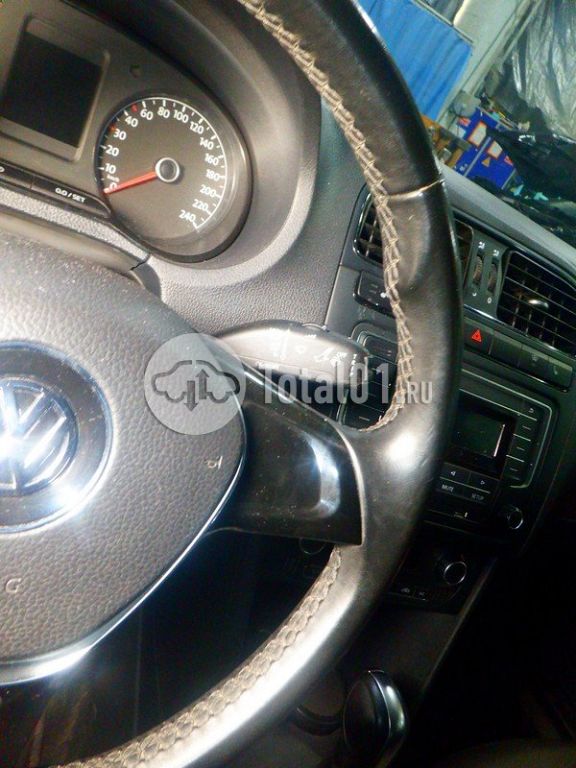Фото Volkswagen Polo 48