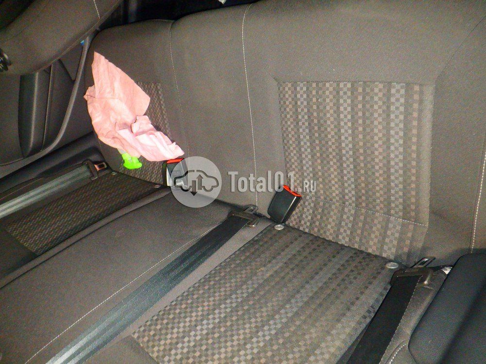 Фото Volkswagen Polo 100