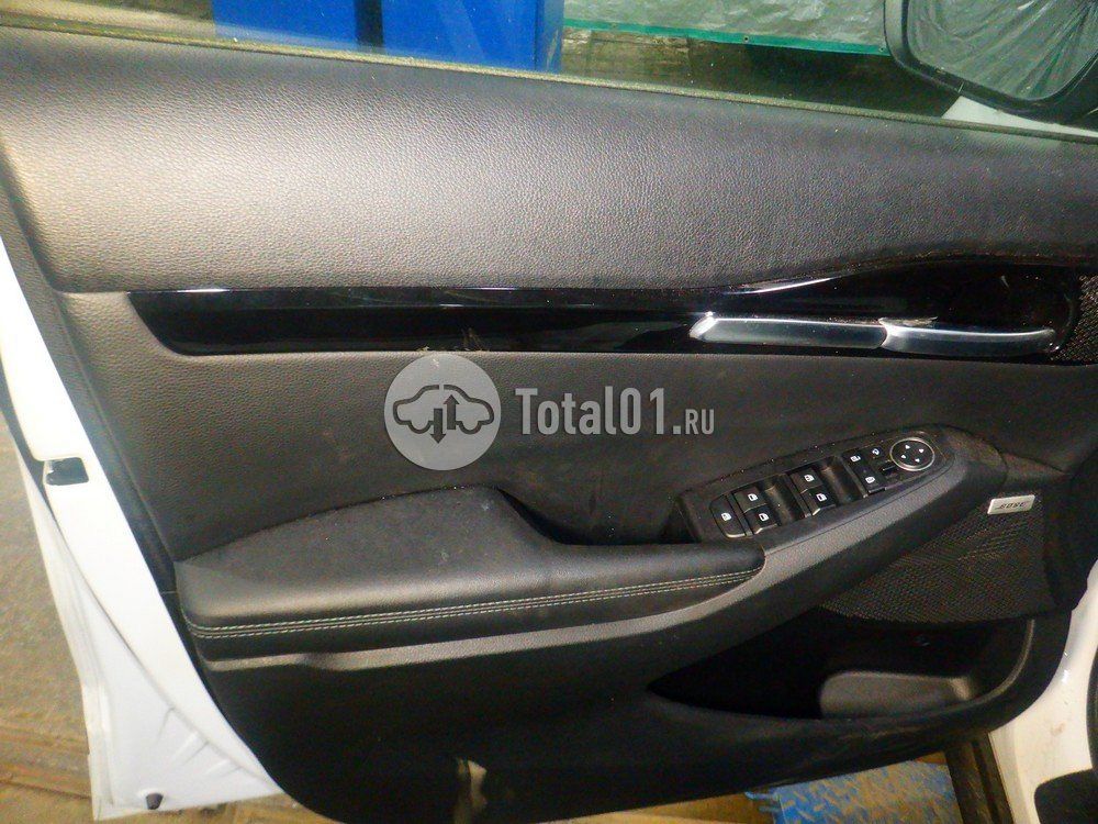 Фото KIA Seltos 36