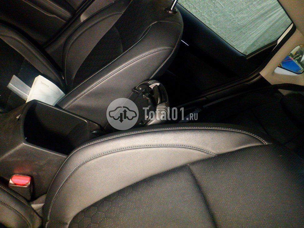 Фото KIA Seltos 60