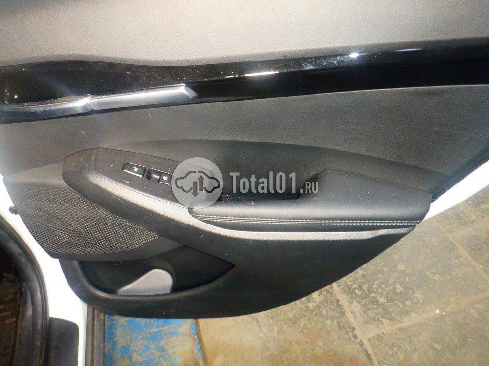 Фото KIA Seltos 100