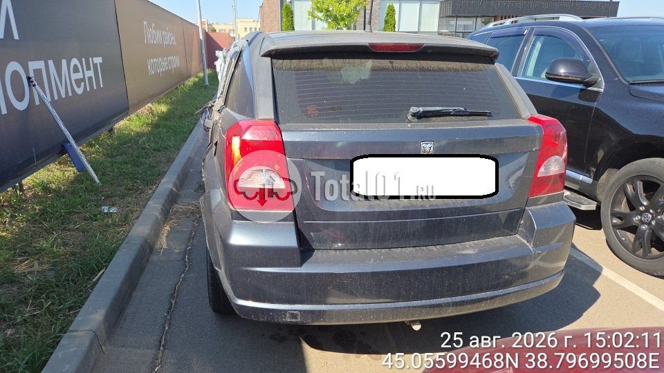 Фото Dodge Caliber 12