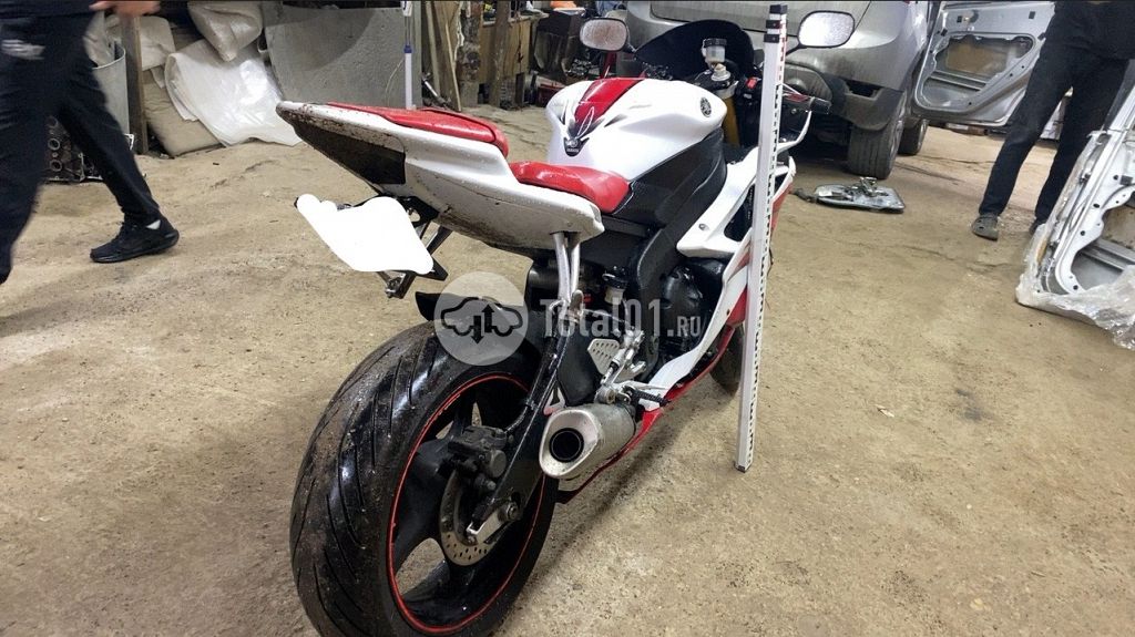 Фото Yamaha YZF-R6 2