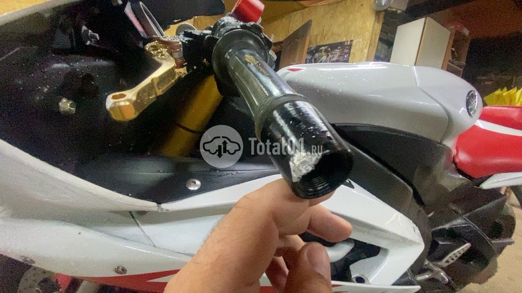 Фото Yamaha YZF-R6 50