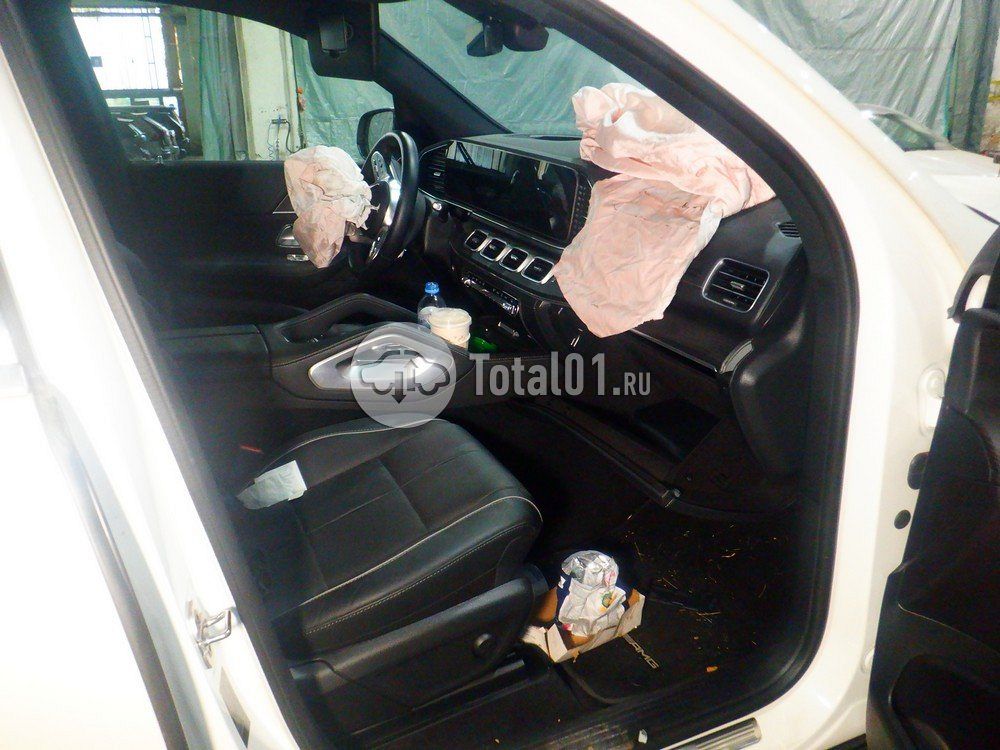 Фото Mercedes-Benz GLS-класс 140