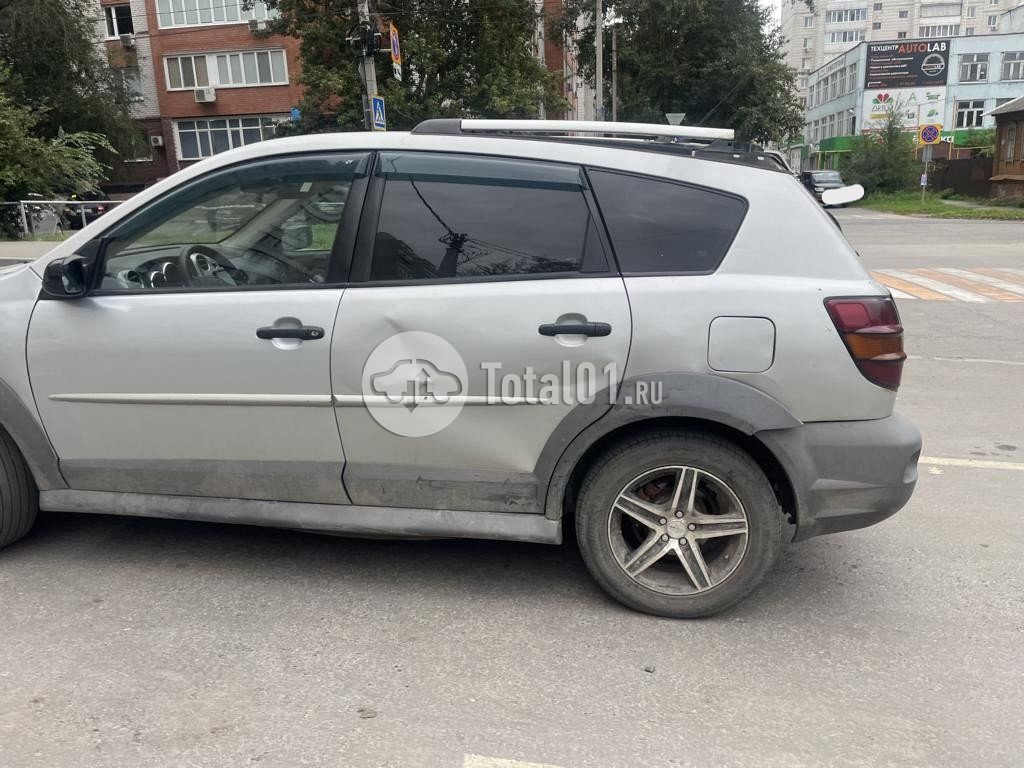 Фото Pontiac Vibe 10