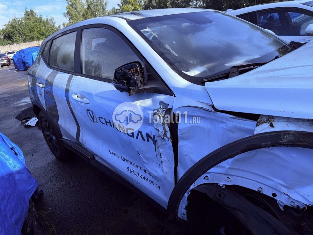 Фото Changan CS35 56