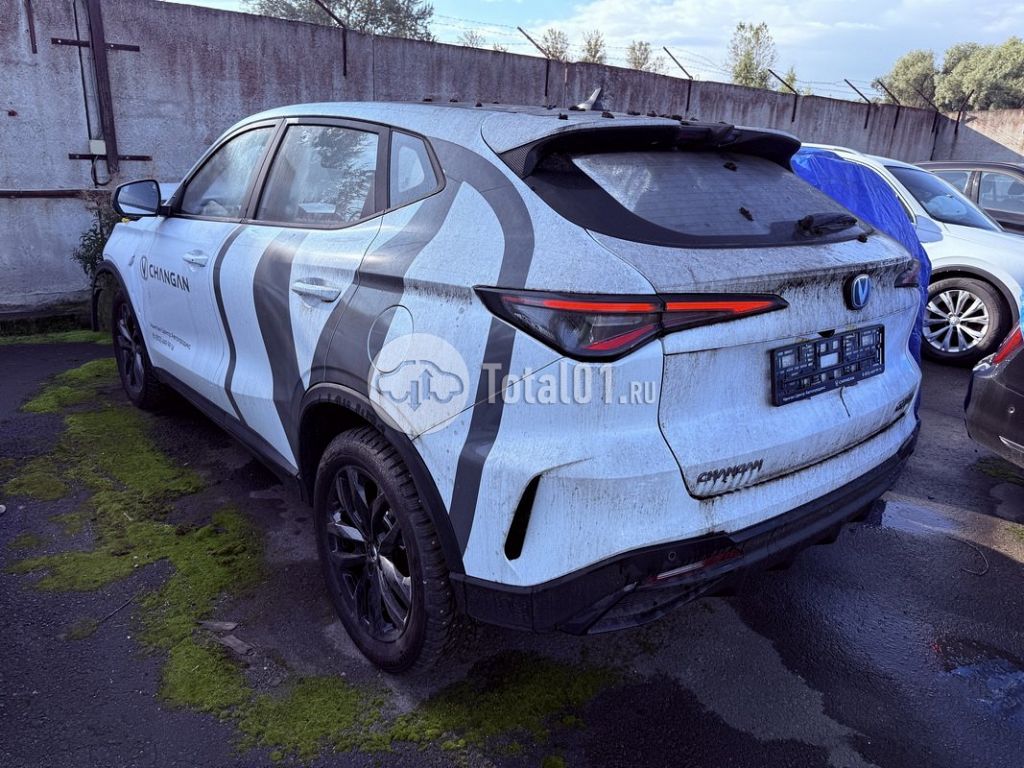 Фото Changan CS35 124