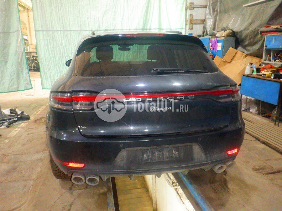 Фото Porsche Macan 10