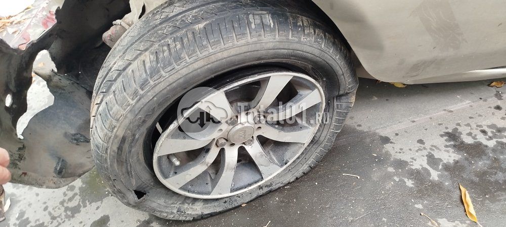 Фото Nissan Micra 26