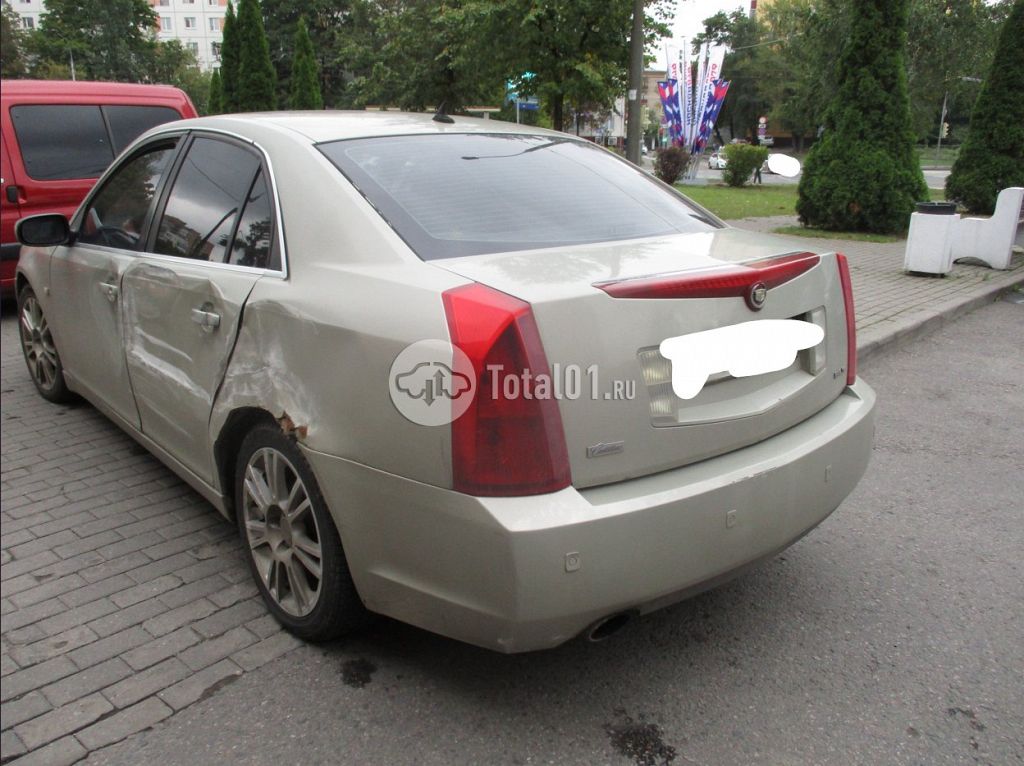 Фото Cadillac BLS 8