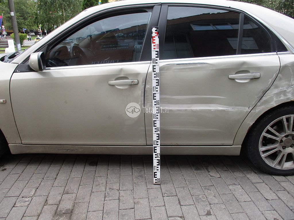 Фото Cadillac BLS 10