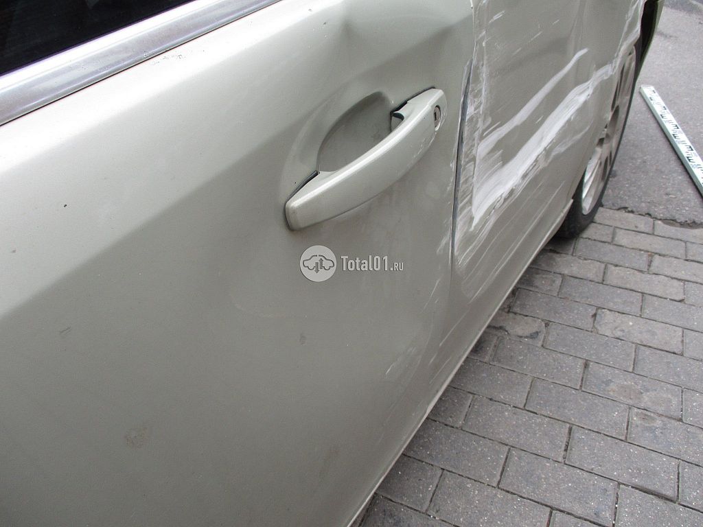 Фото Cadillac BLS 14