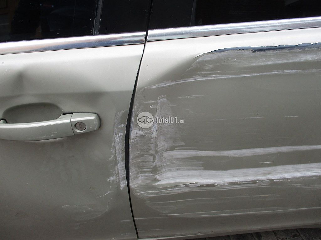 Фото Cadillac BLS 34