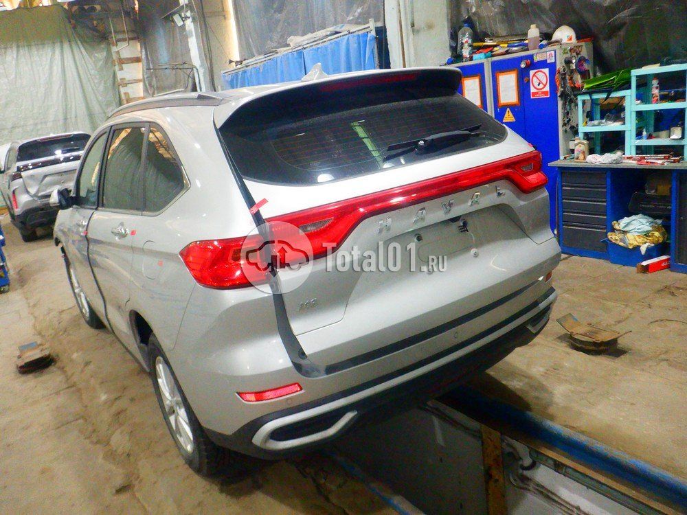 Фото Haval M6 10