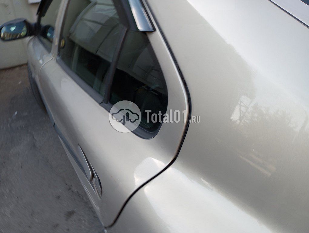 Фото Volvo S60 18