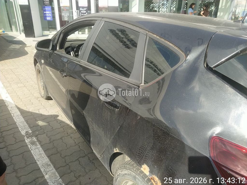Фото Opel Astra 24