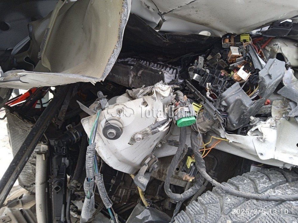 Фото Hyundai Elantra 16