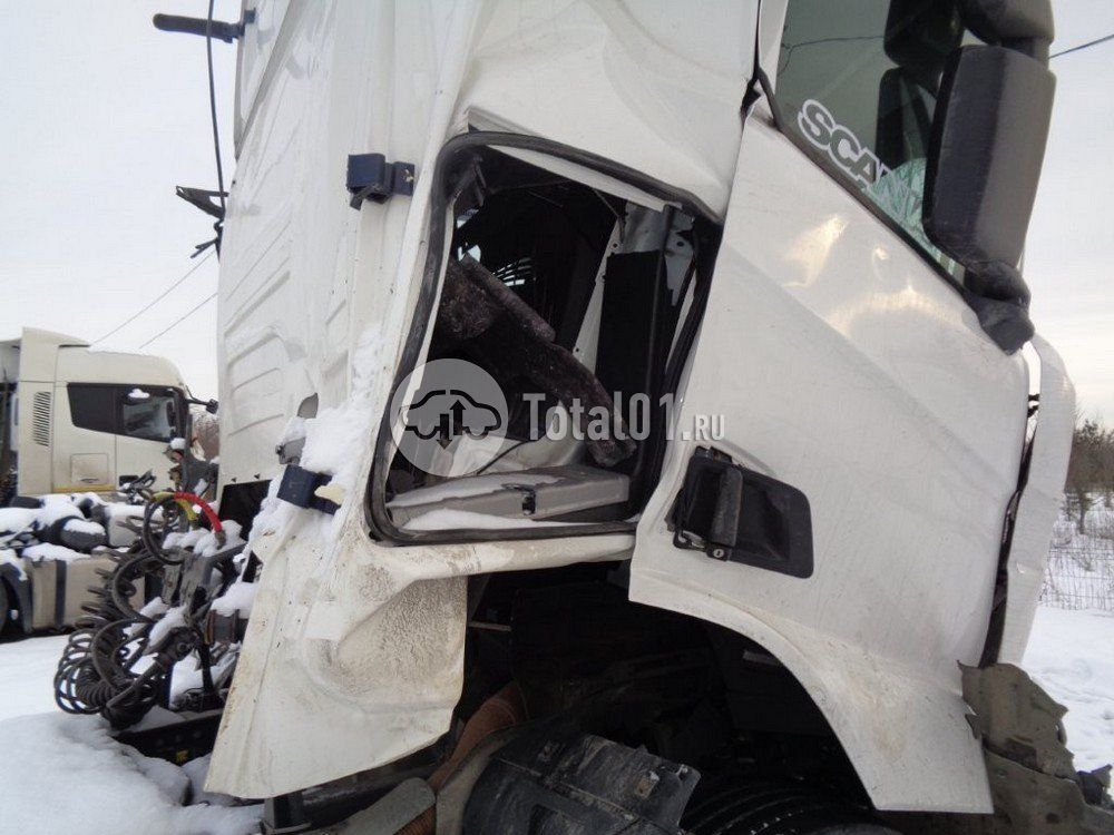 Фото Scania R-Series 100