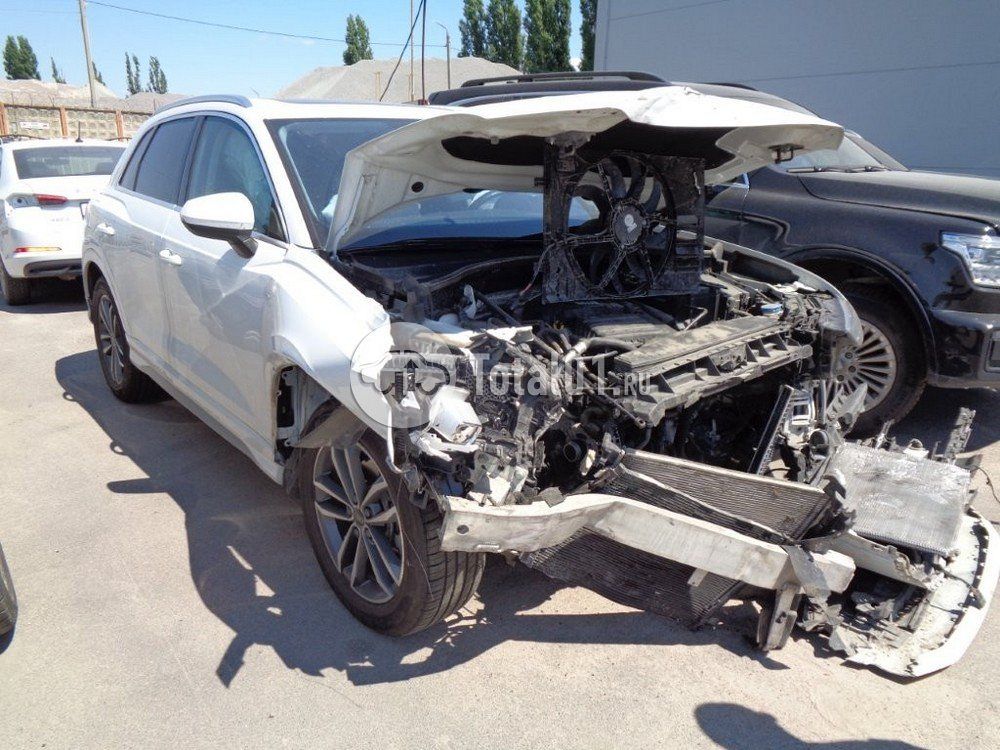 Фото Audi Q3 6