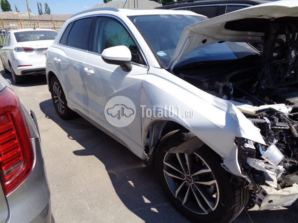 Фото Audi Q3 100