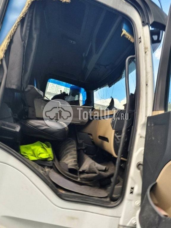 Фото Mercedes-Benz Actros 44