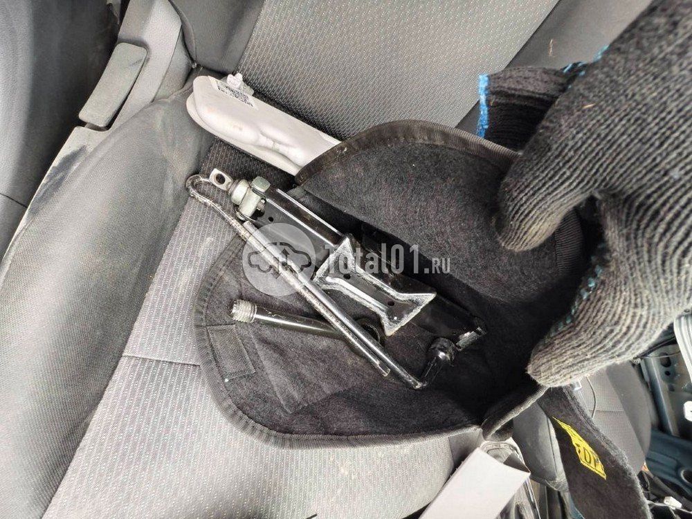 Фото KIA Rio 44