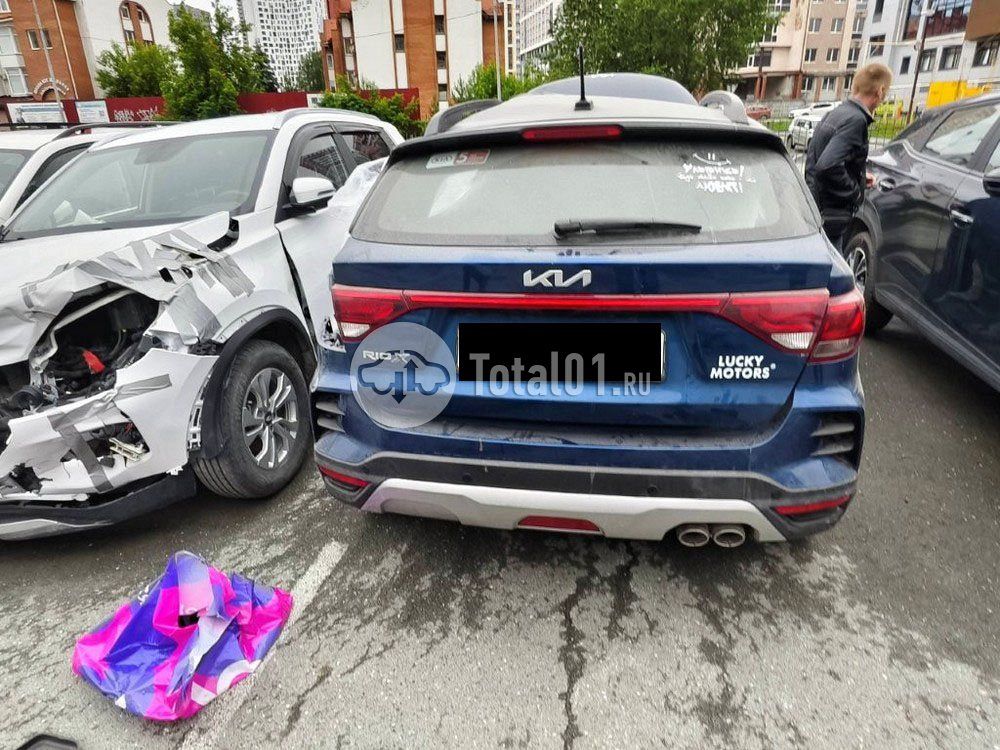 Фото KIA Rio 136