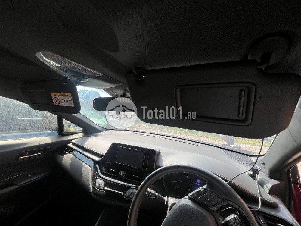 Фото Toyota C-HR 66