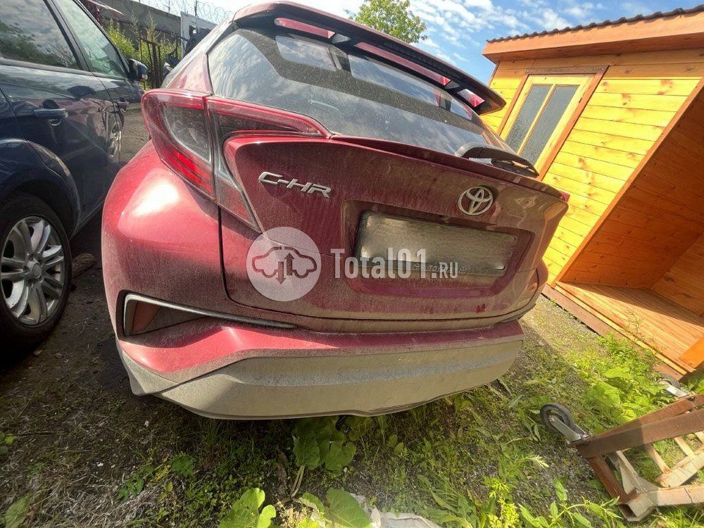 Фото Toyota C-HR 132