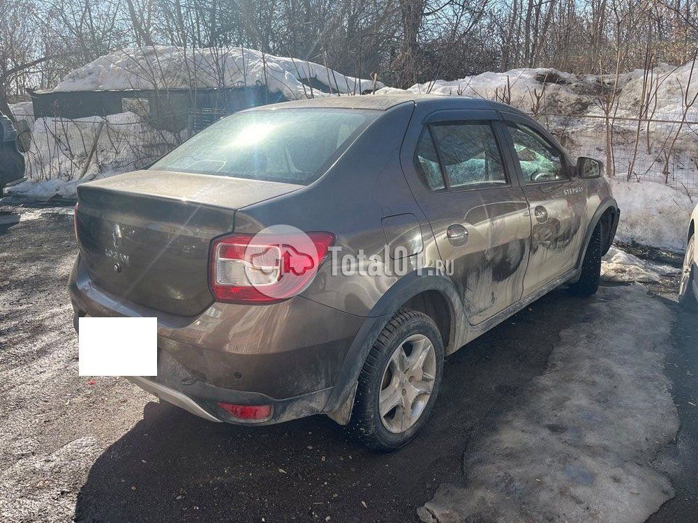 Фото Renault Logan 22