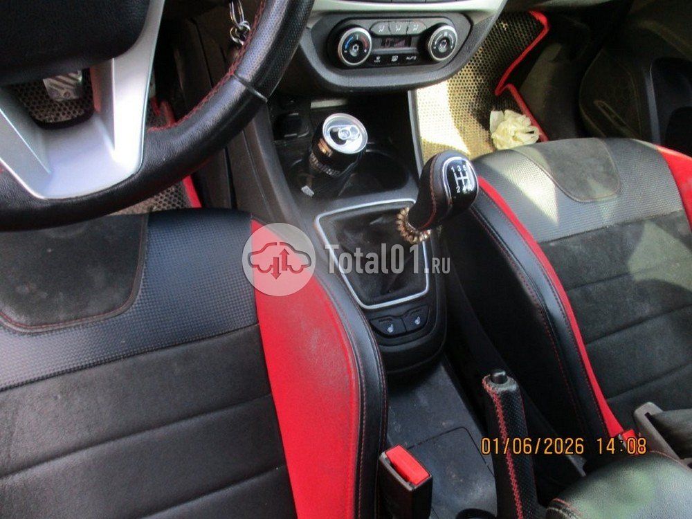 Фото ВАЗ (LADA) Vesta 98
