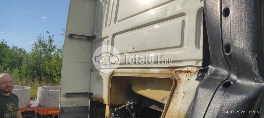 Фото DAF FT XF105 460 44