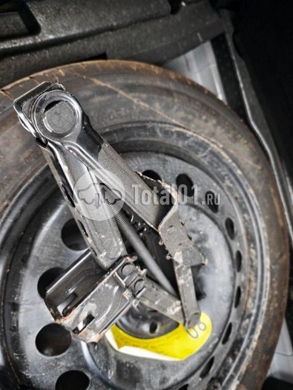 Фото JAC J7 86