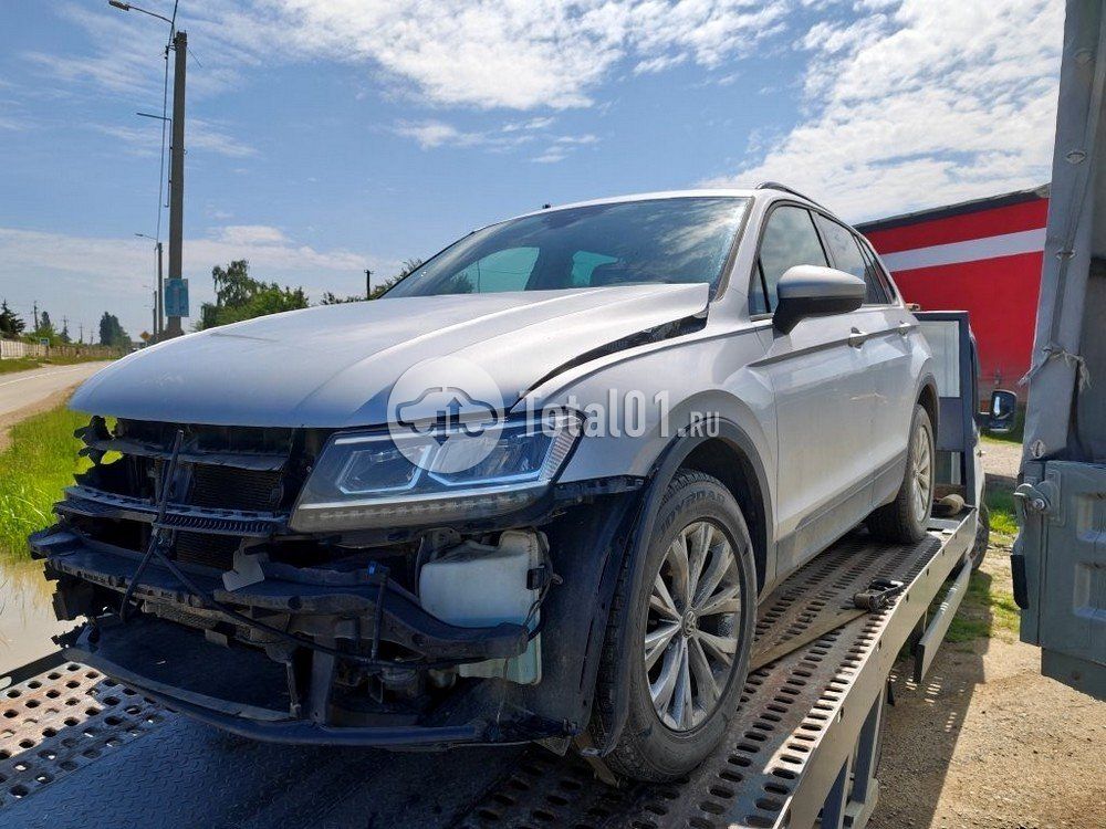 Фото Volkswagen Tiguan 8