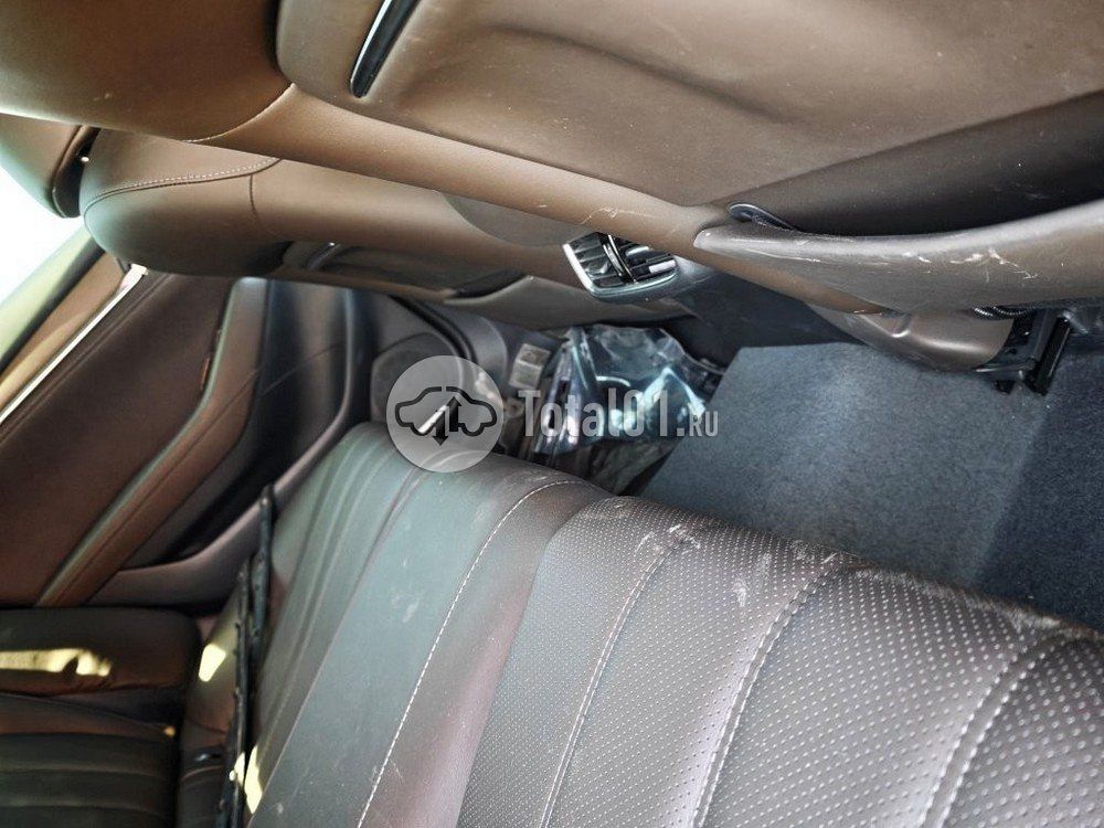Фото Mazda Atenza 44