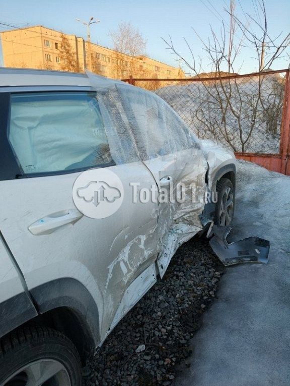 Фото Geely Atlas 20